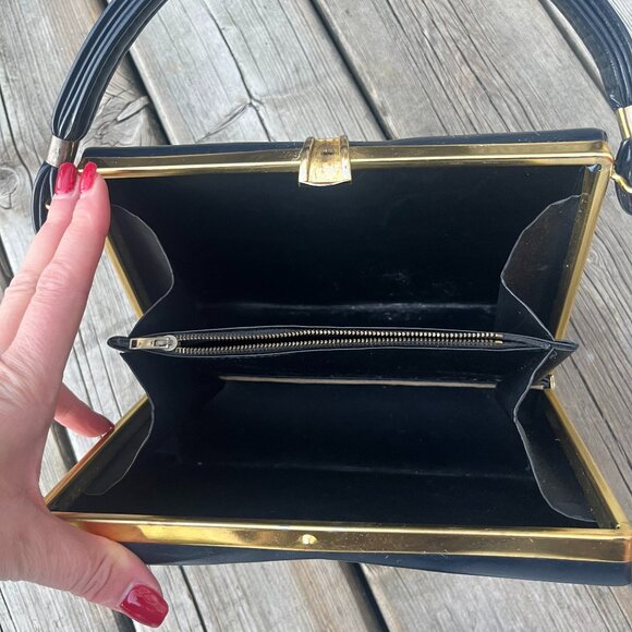 Vintage Navy Box Handbag Gold Hardware Top Handle 50s 60s Classic Chic - Picture 6 of 6